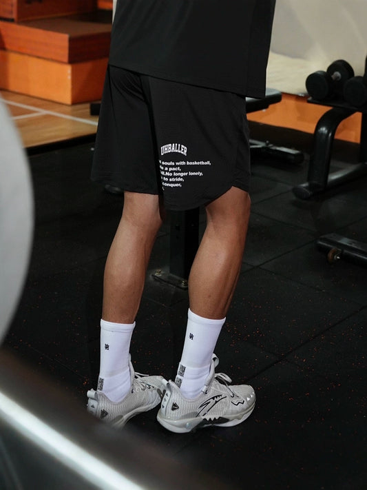 UH Men's Combat Perspiration American Half Length below the Knee Basketball