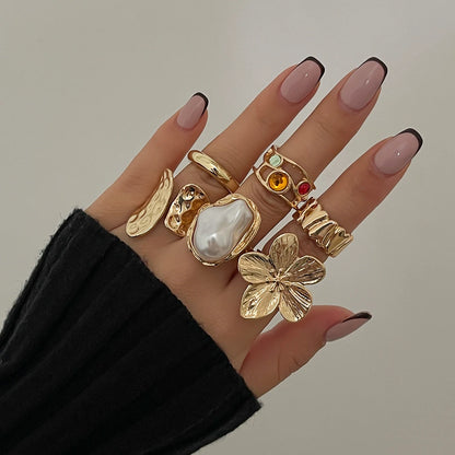 Ingemark 2025 New Irregular Exaggerated Metal Flower Open Rings Women Elegant Baroque Imitation Pearl Ring Jewelry Accessories