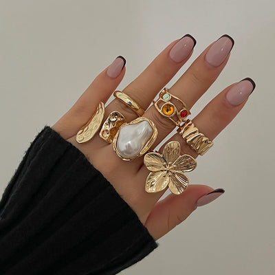Ingemark 2025 New Irregular Exaggerated Metal Flower Open Rings Women Elegant Baroque Imitation Pearl Ring Jewelry Accessories
