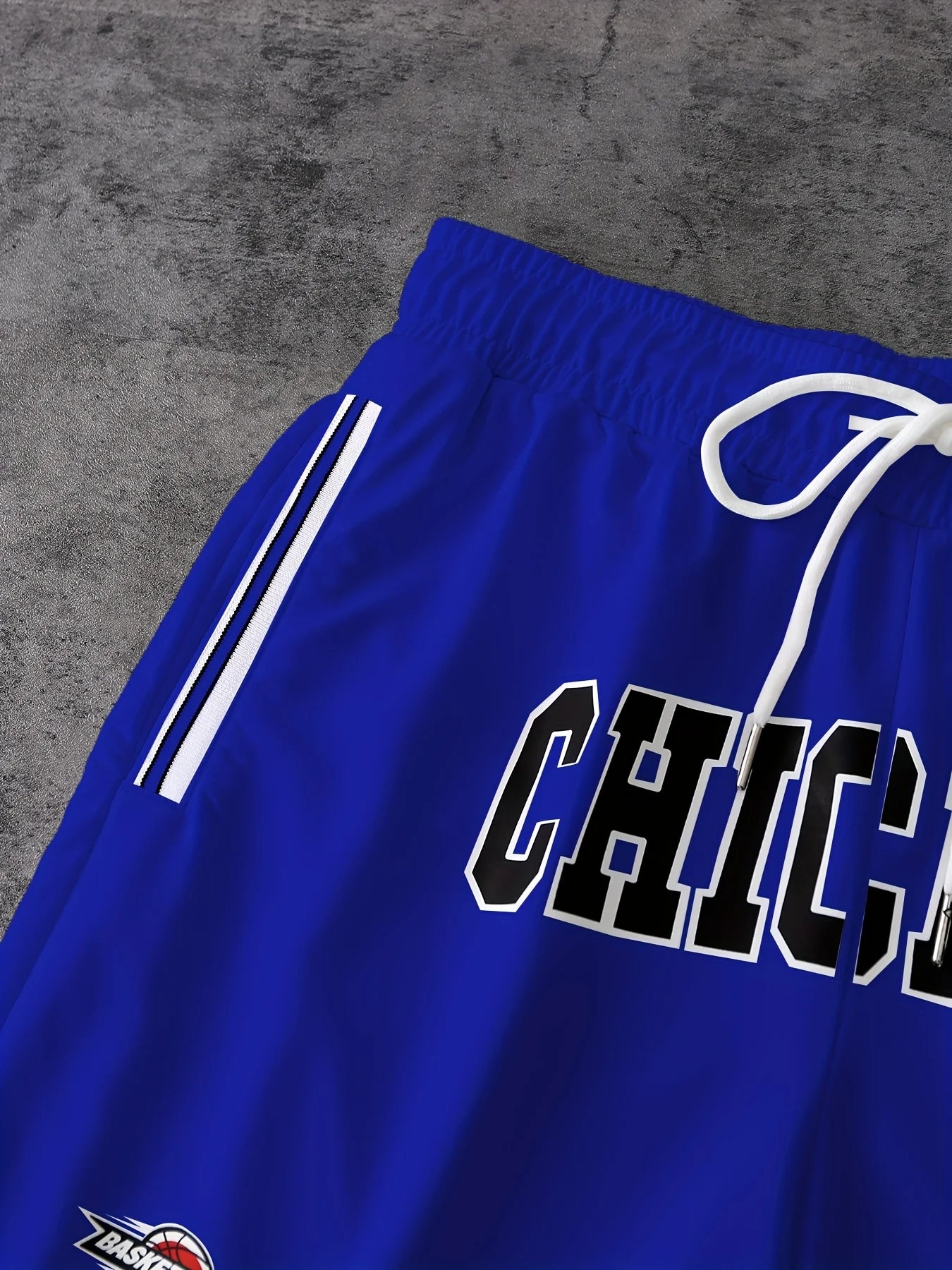 The 2025 summer new pattern 3D letter printed men's shorts are casual, fashionable, soft, comfortable and lightweight