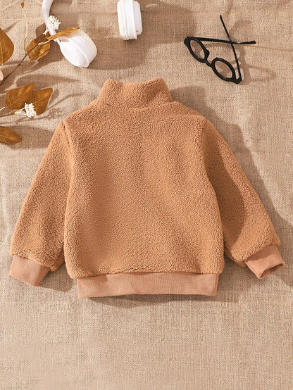 The Military Green Plush Sweatshirt For Baby Boys In Autumn And Winter Is Warm Soft Casual And Comfortable