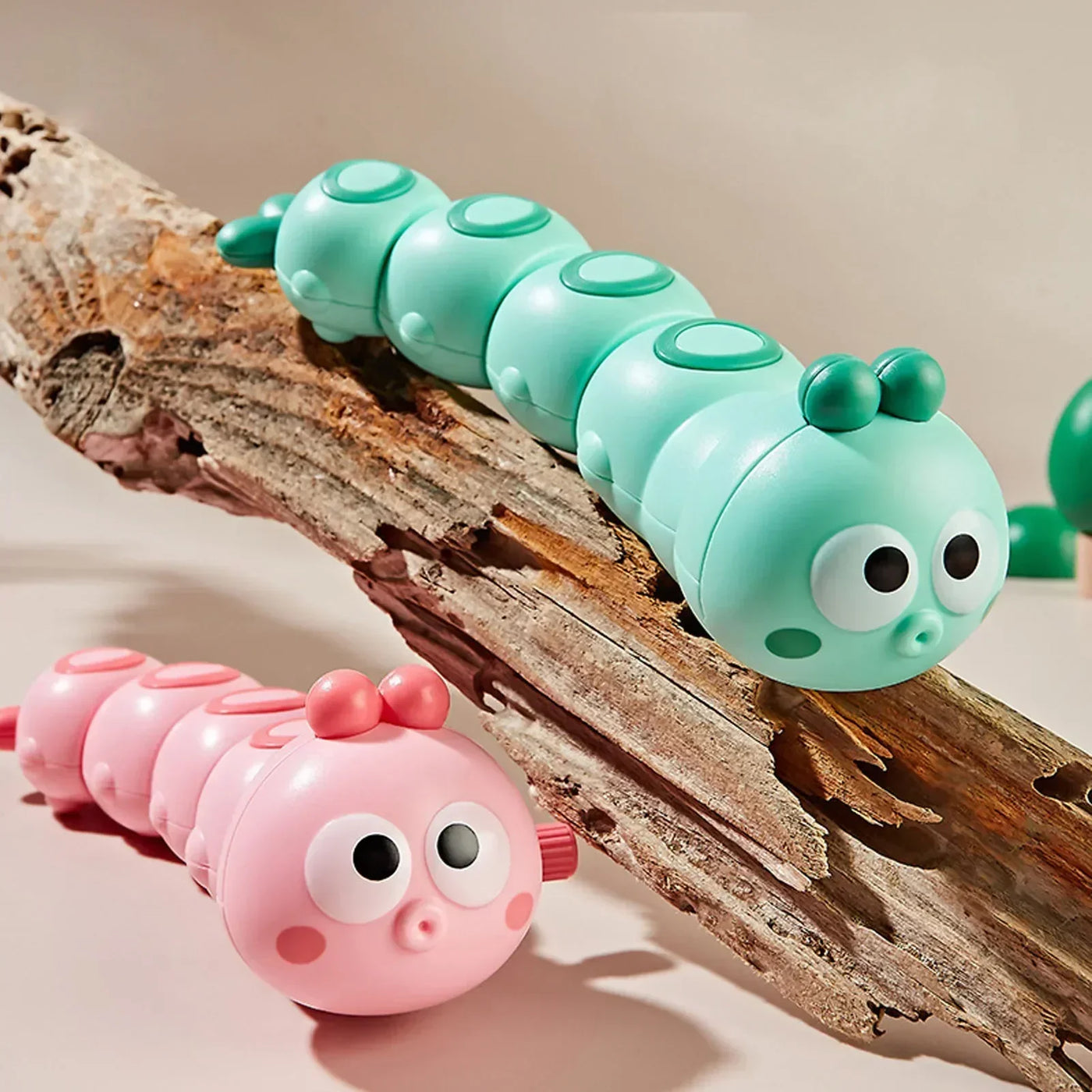 Cartoon Clockwork Caterpillar Crawling Toys Parent Child Interactive Cute Animal Baby Wind Up Toy for Kids Funny Gift
