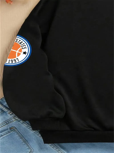 The new men's round-neck hoodie for Spring and Autumn 2025 features a street casual and fashionable 3D letter pattern print