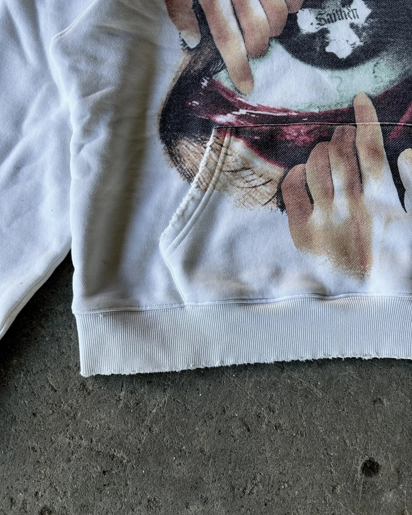 Y2K Retro Streetwear Big Eyes Print Women Fashion Sweatshirt Hip Hop Goth Loose Hoodie for Men and Women sweatshirt