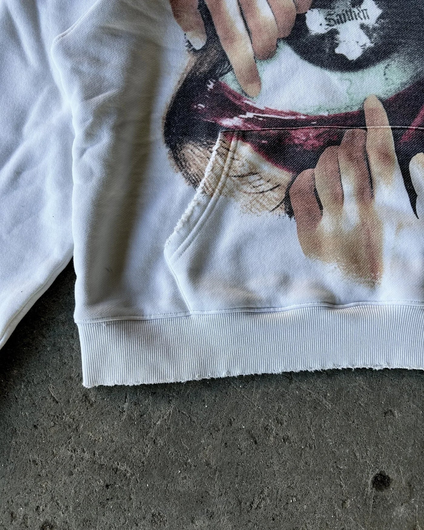 Y2K Retro Streetwear Big Eyes Print Women Fashion Sweatshirt Hip Hop Goth Loose Hoodie for Men and Women sweatshirt