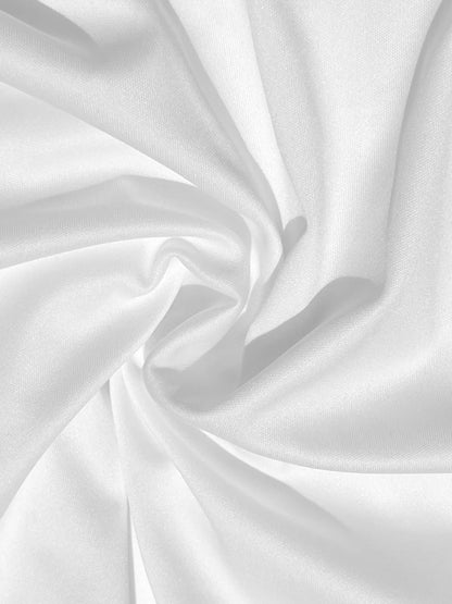 The new men's round-neck hoodie for Spring and Autumn 2025 features a street casual and fashionable 3D letter pattern print