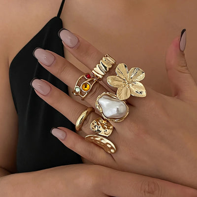 Ingemark 2025 New Irregular Exaggerated Metal Flower Open Rings Women Elegant Baroque Imitation Pearl Ring Jewelry Accessories