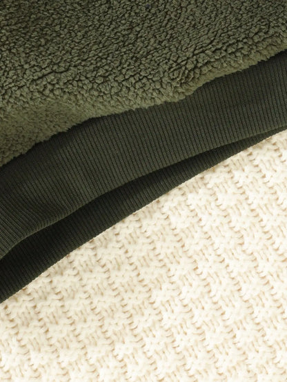 The Military Green Plush Sweatshirt For Baby Boys In Autumn And Winter Is Warm Soft Casual And Comfortable