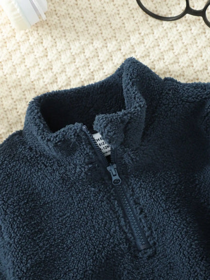 The Military Green Plush Sweatshirt For Baby Boys In Autumn And Winter Is Warm Soft Casual And Comfortable